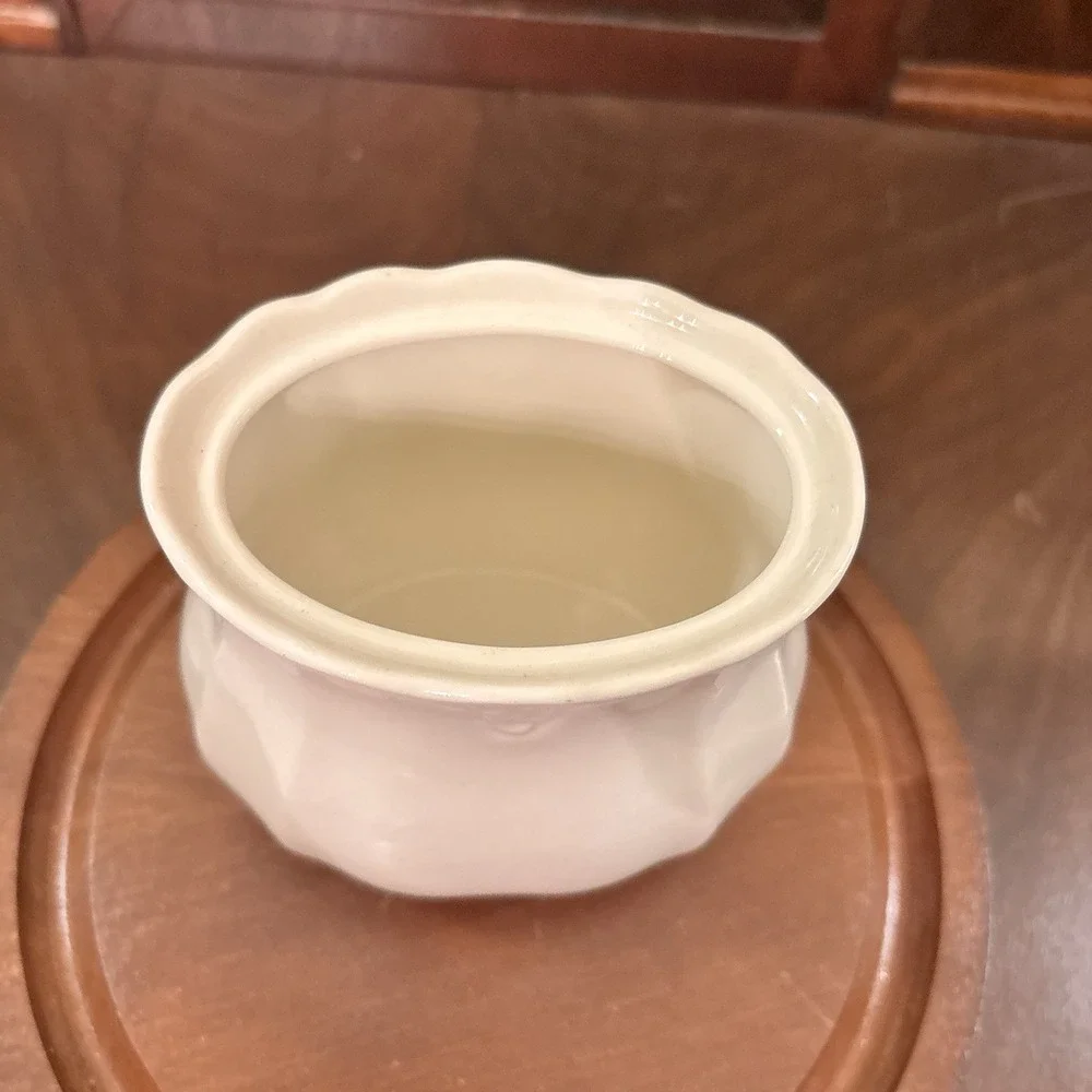 Vintage Lenox Casual Ivory Elegance  Porcelain Covered Sugar Bowl Lidded USA